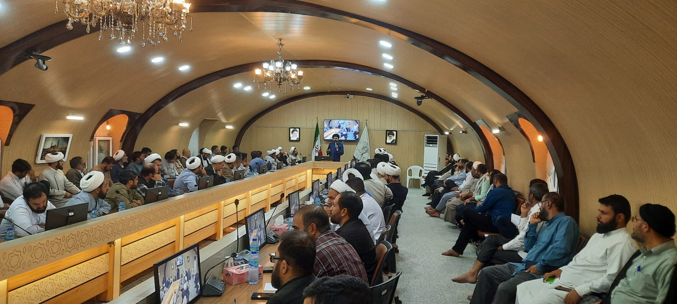 برگزاری دوره آموزشی کنترل و کاهش آسیب های اجتماعی